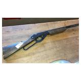 Daisy model 660 toy gun ricochet -good sound