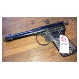 Pre-war Briton pop out air pistol