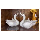 Pair of Hull swan planters white