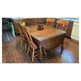 Antique drop-leaf dining table & 4 chairs table