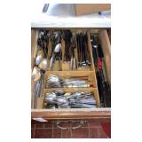Oneida Flatware drawer lot