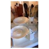 Pfaltzgraff Heritage lot utensil holder,cheese