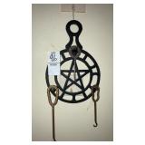 Cast trivet, Spechts Kantner, shoe button hooks