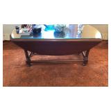 Drop leaf coffee table