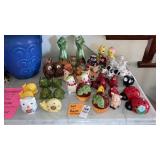 Salt & Pepper Shakers lot