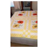 Vintage appliquéd poppies quilt double sz