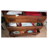 Quilt tops embroidery tablecloths asst-contents