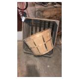 Large wooden apple crate m, basket