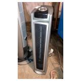 Lasko tower heater w/ remote