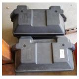 2 battery boxes