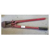 Bolt cutters
