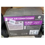 GE room air conditioner in box 450-550 sq ft