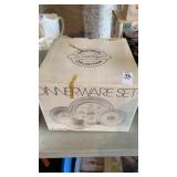 Cooks Bazar 20 piece dinnerware set