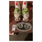 4 assorted sets of salt and pepper shakers