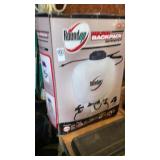 Roundup Deluxe backpack sprayer