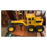 Tonka road grader