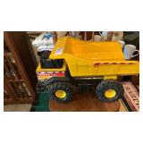 Tonka 768 dump truck