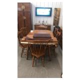 Sprague & Carleton Dining room table and 6 chairs
