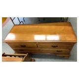 Lane cedar chest