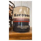 Metal kerosene can