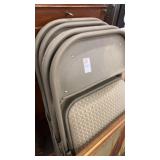 4 folding chairs