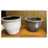 2 crocks old pottery