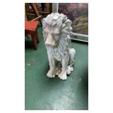 Lion lawn decoration composite material 21 inches