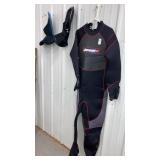 Down 130 diving suit & 2 head covers