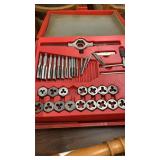 Work shops Case with tap and dies, plastic clear