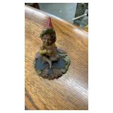 Tom Clark gnome sitting 4 1/2 inches tall