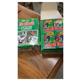 2 boxes of 1991 topps football cards