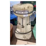 Vintage Hamilton Beach triple spindle drink mixer
