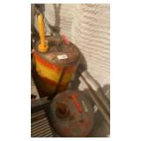 2 metal gas cans