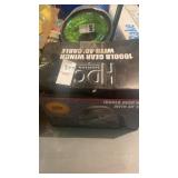 1000 pound gear winch with 40 foot cable