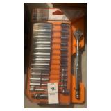 HDX 28 piece ratchet set