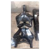 Pair of Reese snap up weight distribution