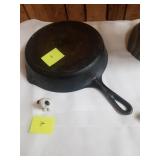 Wagner-O-Sidney vintage skillet
