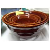 Stoneware nesting bowl set