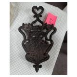 Cast iron trivet