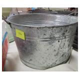 Galvanized wash tub