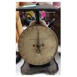 Vintage kitchen scale