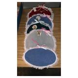 Felt decorative pin holders