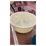 Fitzgerald Magic Maid Jadite mixing bowl