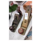 2 Wood plane tools