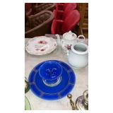 Vintage teapot, ironstone, plates
