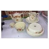 Hall superior china lot jewel tea 8 pcs