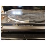 Technics Quartz turntable