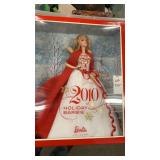 Barbie doll 2010 Holiday