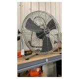 Hampton Bay air circulator 20 inch
