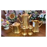 Gold porcelain teapot set, shakers Wheeling Dec